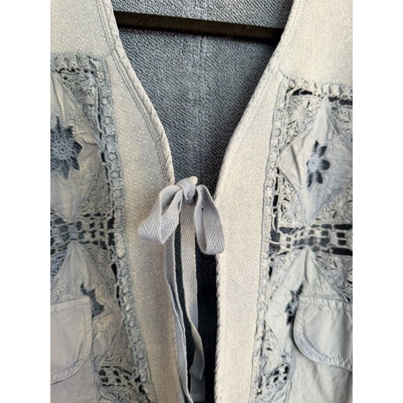 Free People Wonderstruck Vest Top Floral Crochet Lace Blue XS Boho Cowgirl - Picture 4 of 7